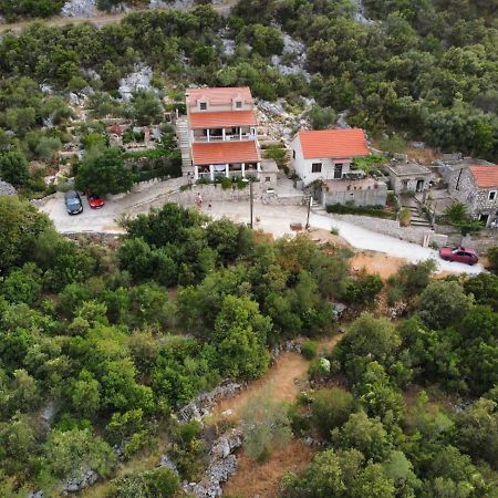 Apartments Leviana Saplunara Buitenkant foto