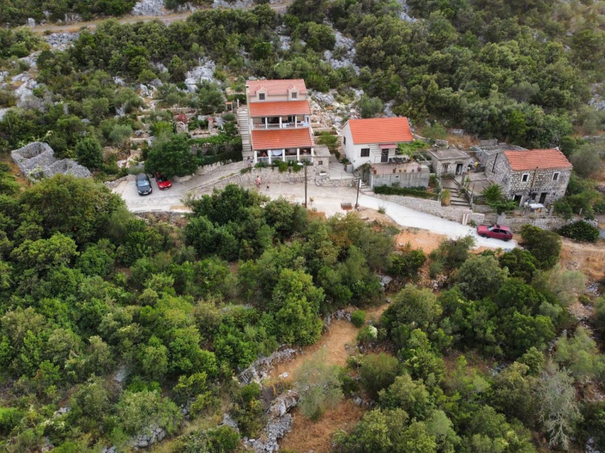 Apartments Leviana Saplunara Buitenkant foto