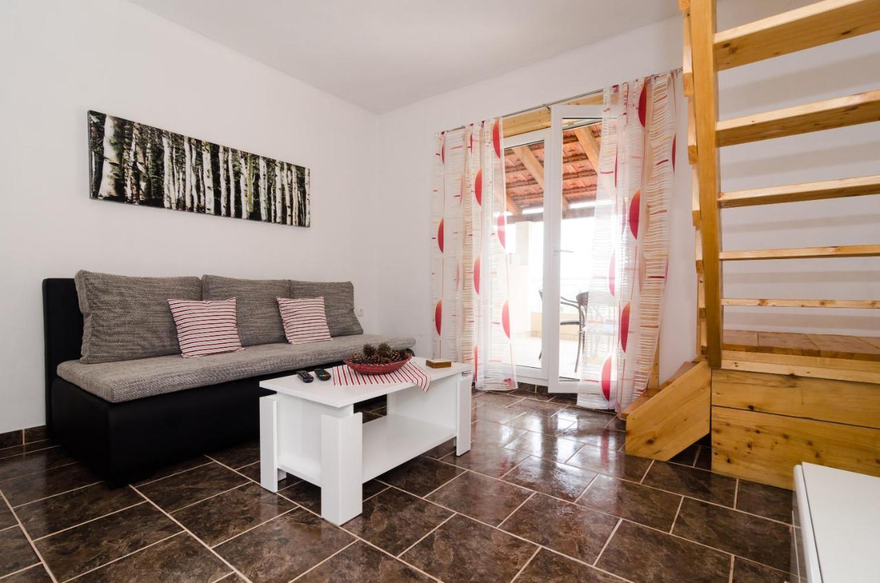 Apartments Leviana Saplunara Buitenkant foto
